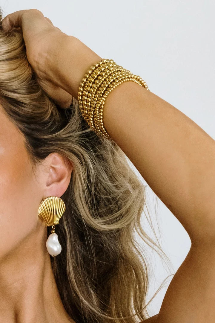 MC Maya Drops Gold