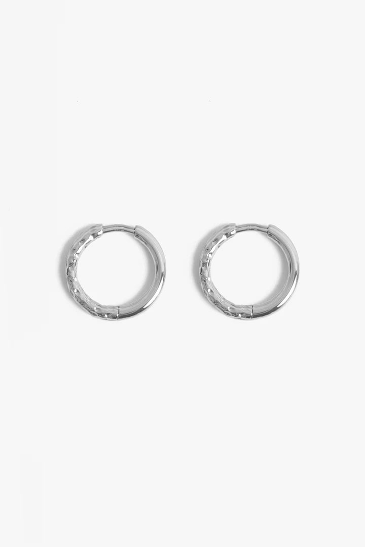 MC Tara Huggies 20mm Silver